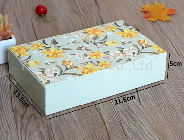 EVERYDAY BOX