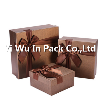 GIFT BOX